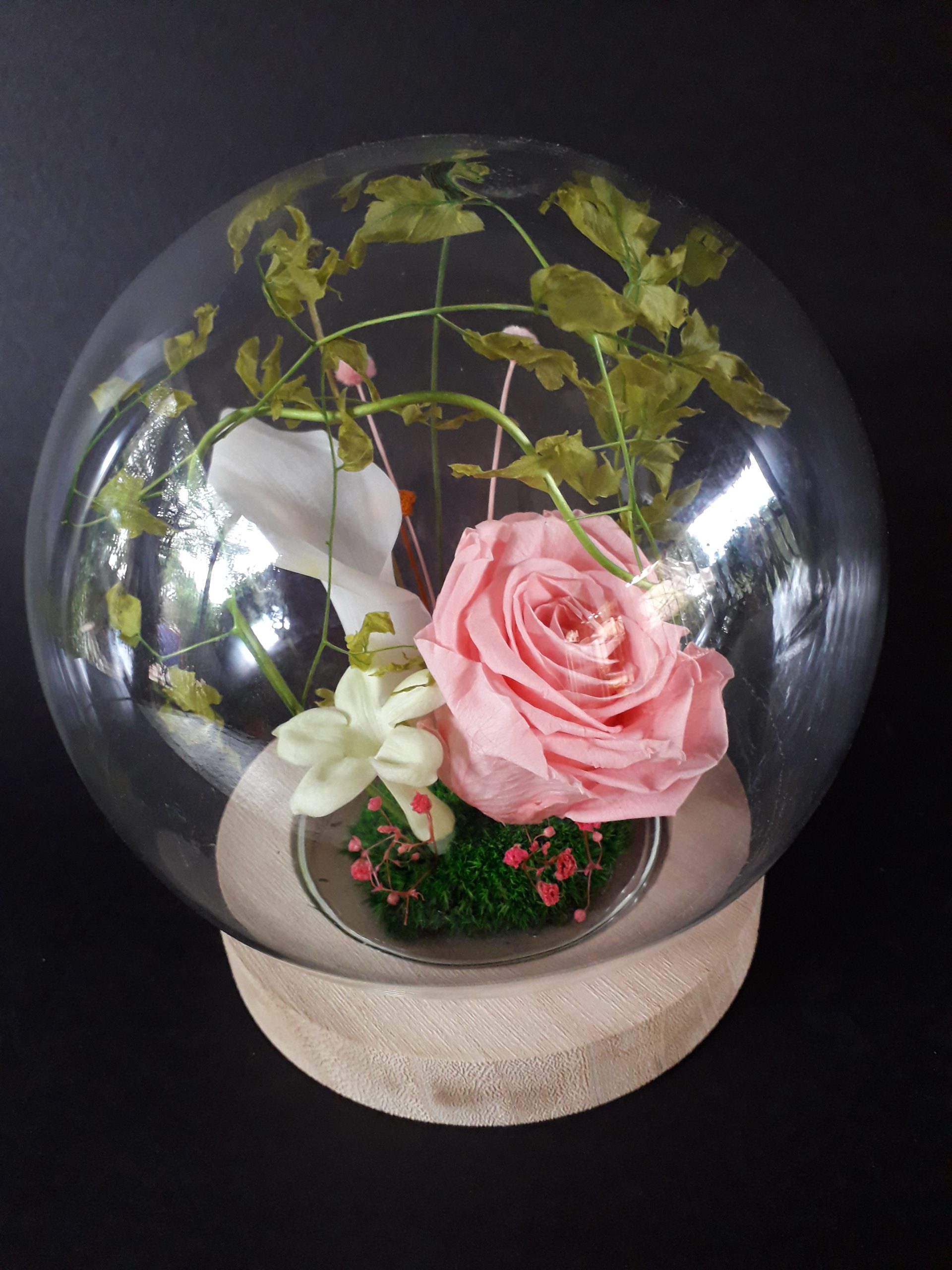 composition florale / cloche en verre / a poser