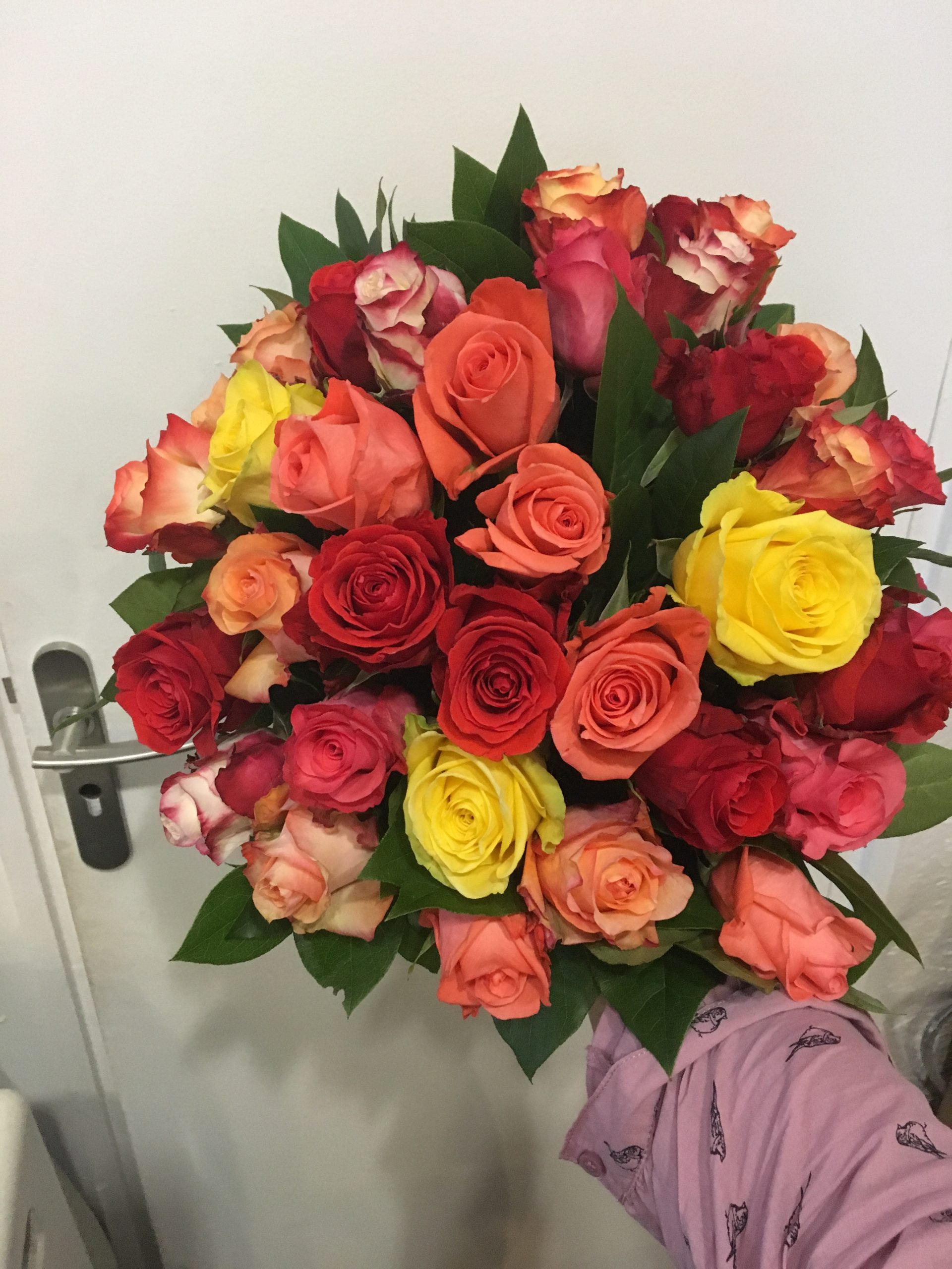 Bouquet roses multicolores