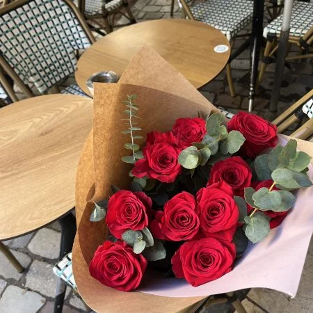 bouquet de roses rouges, par Amour de fleurs Bordeaux, fleuriste à Bordeaux