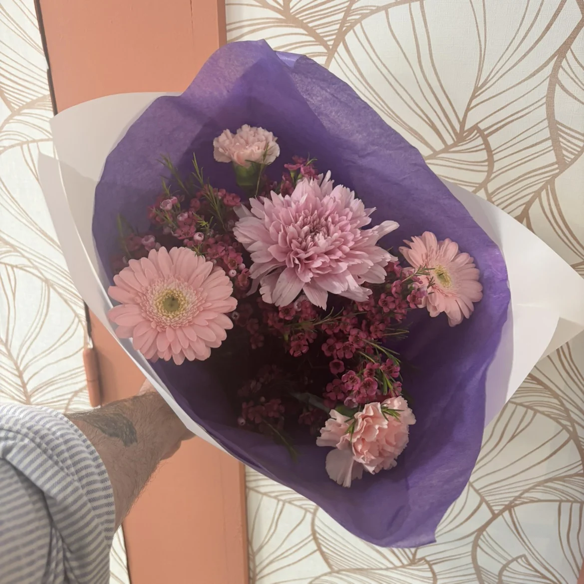 Bouquet du mois Rose, par Danser Fleurette, fleuriste à Tergnier