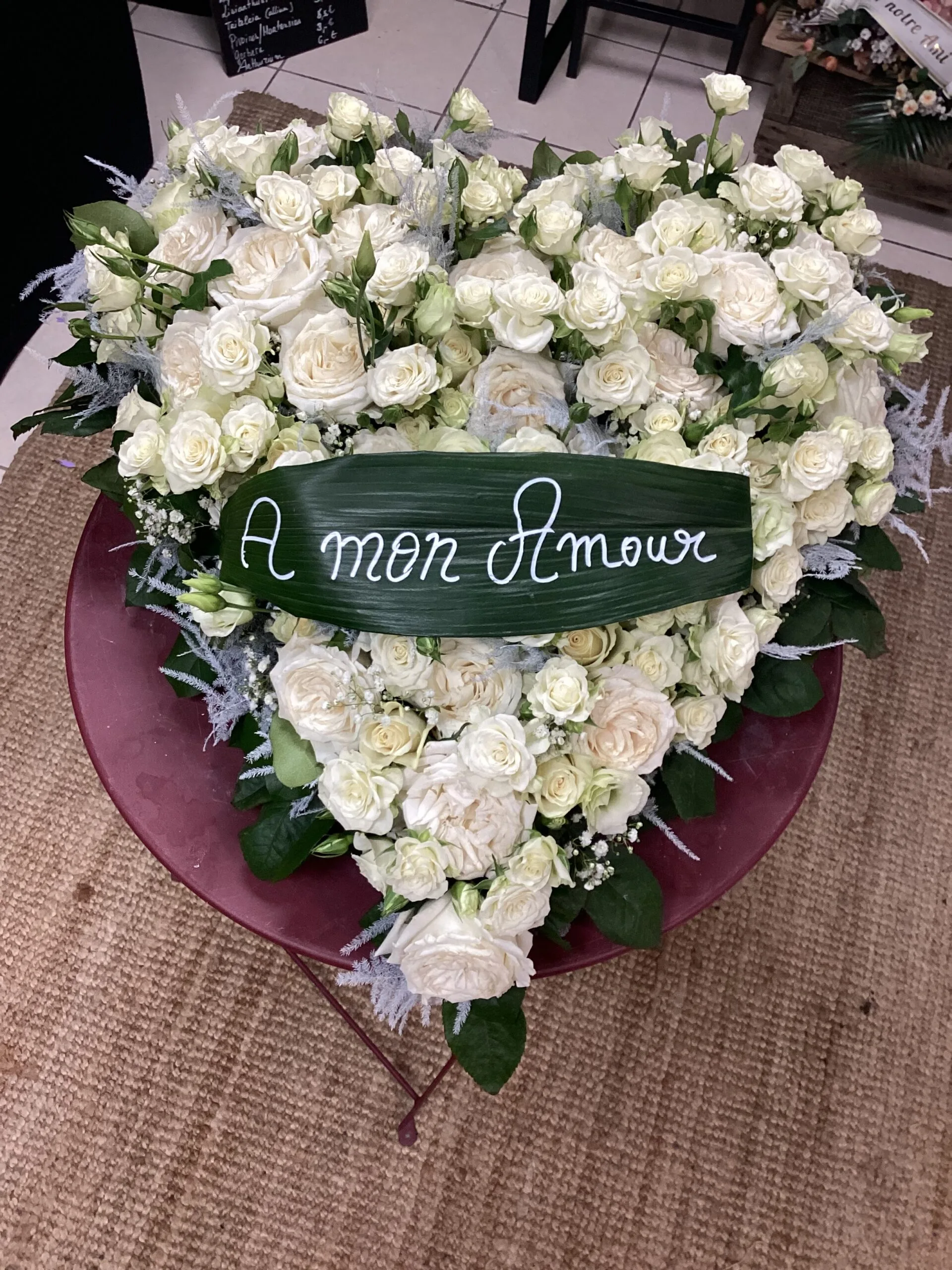 Coeur Blanc à mon Amour, par Chez les fleuristes, fleuriste à Villeneuve-lès-Béziers