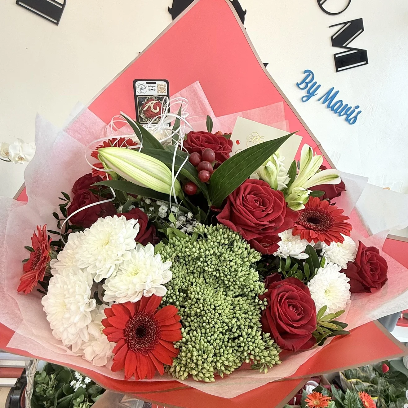 Bouquet Red Classics, par Betty Bloom Flowers, fleuriste à Schaerbeek
